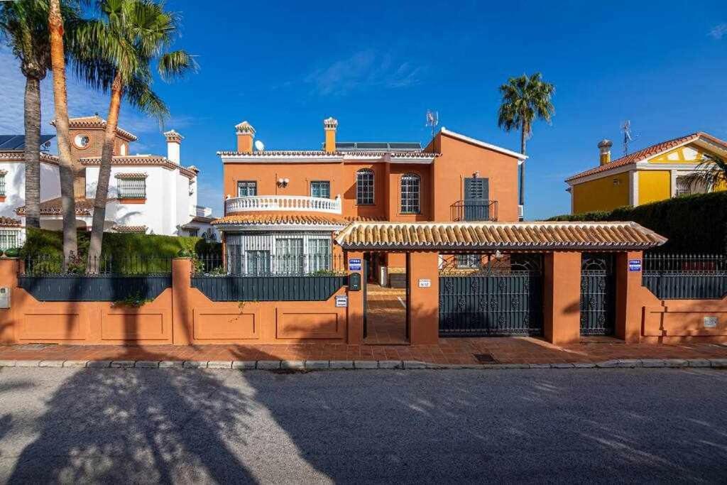 Lujosa Villa En Alhaurin De La Torre 7 Dormitorios Bagian luar foto